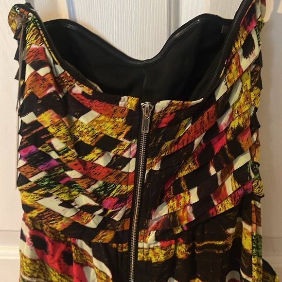 NWT Charlie Jade silk strapless dress size small - Picture 8 of 9